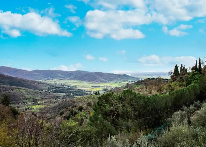 Dom wakacyjny In With Pool Cortona